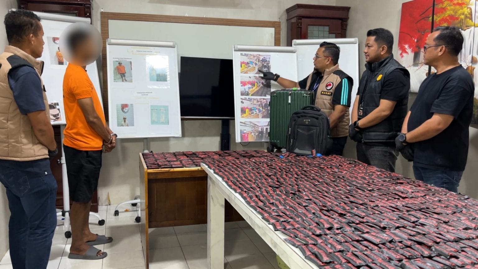 Polisi Bongkar Gudang Vape Narkoba di Bandar Setia, 1.152 Unit Disita
