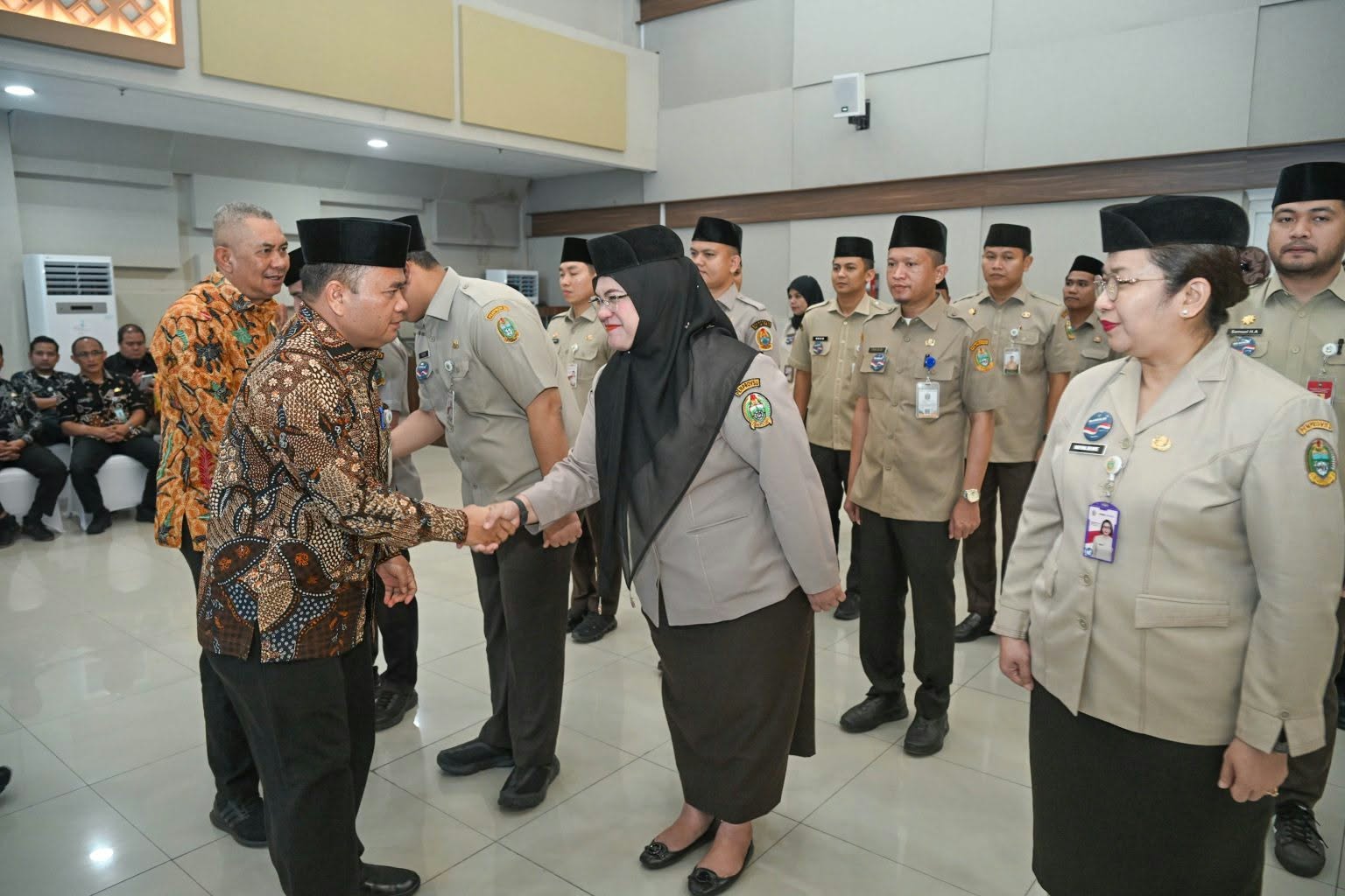 Bobby Lantik 15 Pejabat Bapenda, Optimalisasi PAD Jadi Prioritas