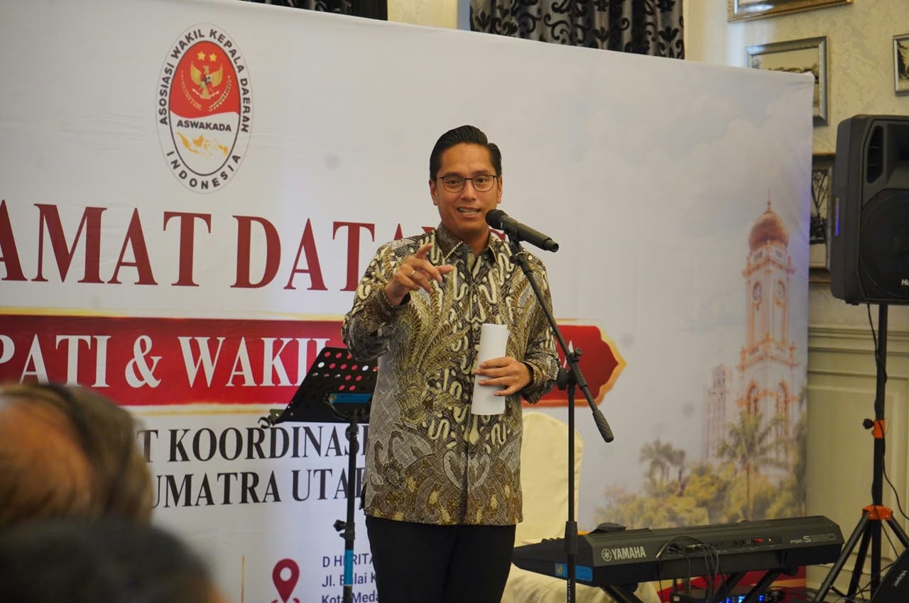 Rico Waas: Konflik Kepala Daerah Bisa Merusak Program Pembangunan
