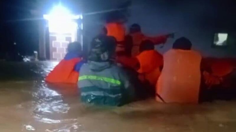 Banjir Kembali Merendam Bonalumban, BPBD Tapteng Sisir Rumah Warga