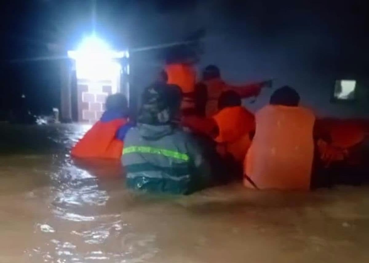 Banjir Kembali Merendam Bonalumban, BPBD Tapteng Sisir Rumah Warga