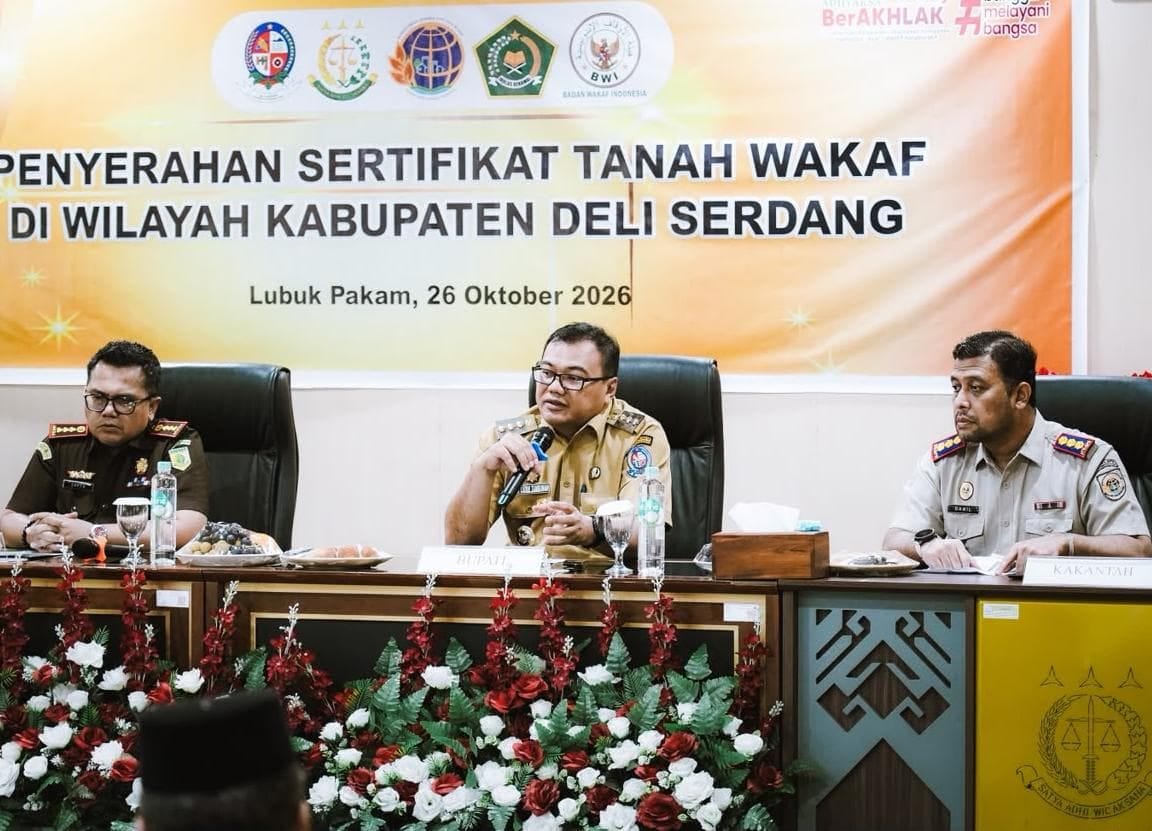 Perkuat Kepastian Hukum, Delapan Sertifikat Tanah Wakaf di Deli Serdang Diserahkan