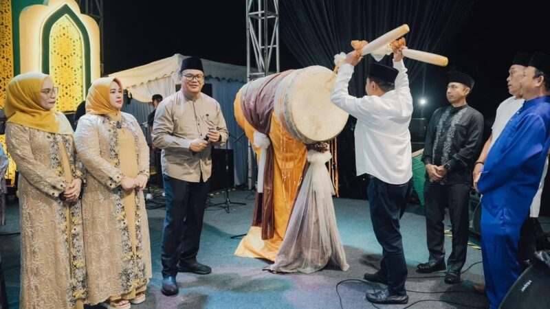 Bupati Deli Serdang Buka Festival Seni Qasidah ke-48 di Hamparan Perak