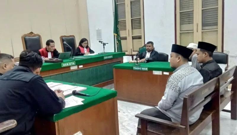 JPU tuntut tiga terdakwa korupsi dana BOS MAS Farhan Syarif Hidayah Bervariasi