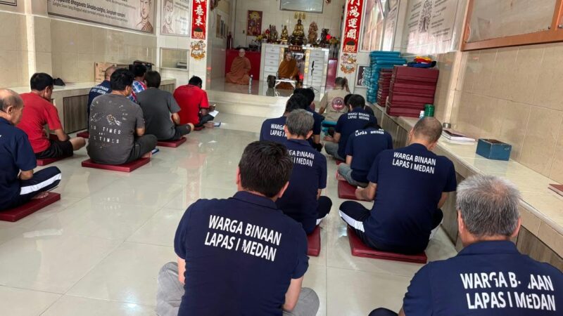 Lapas Kelas I Medan Gelar Puja Bakti Bersama Yayasan Sangha Bodhiphakkhiya Nusantara