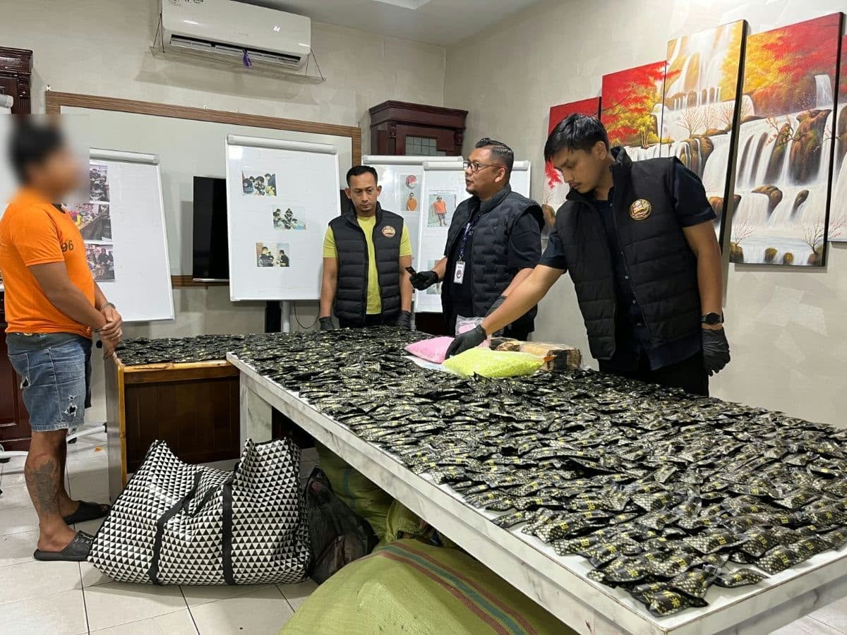 Polisi Bongkar Gudang Narkoba di Deli Serdang, Barang Bukti Senilai Rp10 Miliar