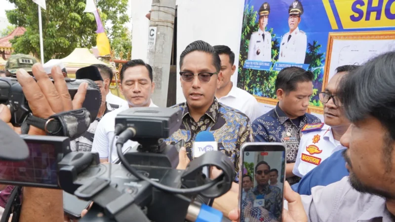 Tekan Angka Kriminalitas dan Gelap Malam, Wali Kota Medan Mulai Pemasangan 1.000 Titik LPJU Baru